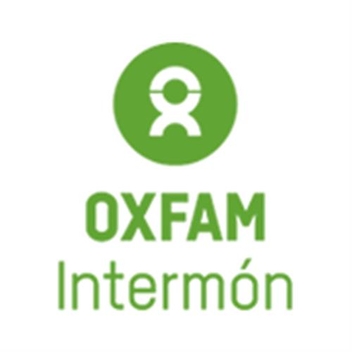 Voluntariado en la recepción de las oficinas oxfam intermon . barcelona 