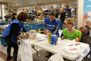 voluntarios_recogida_alimentos