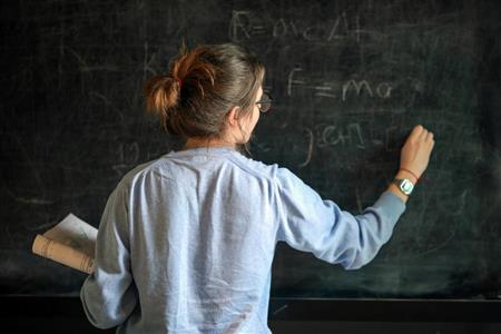 Profesor/a de matemáticas, ciencias, tecnologia y competencias digitales a2 para la eso
