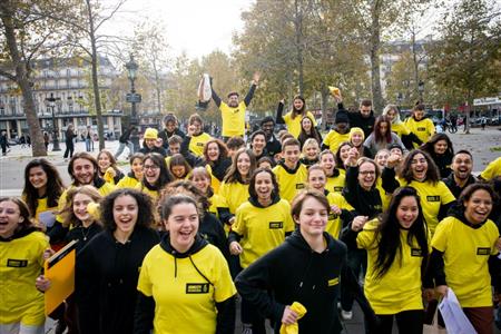 Buscamos gente activa e inconformista que tenga la alocada idea de que el mundo puede cambiar...