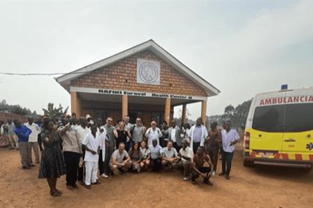Coordinador de actividades sanitarias en Uganda (África)