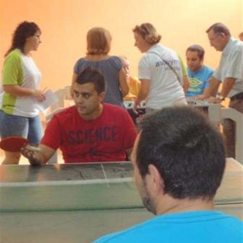 Voluntarios/as de apoyo talleres centro de dia