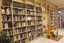 Creación de bibliotecas en el sur/librería solidaria