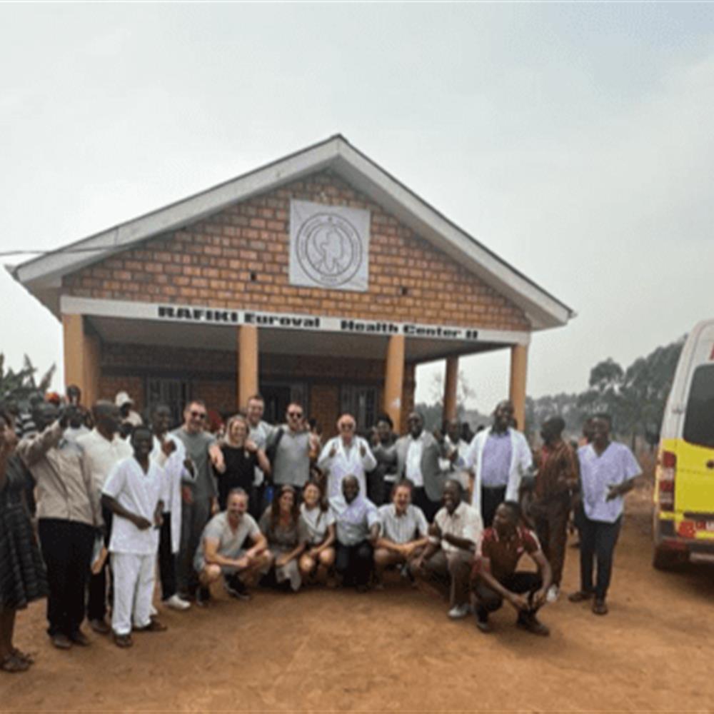 Coordinador de actividades sanitarias en Uganda (África)