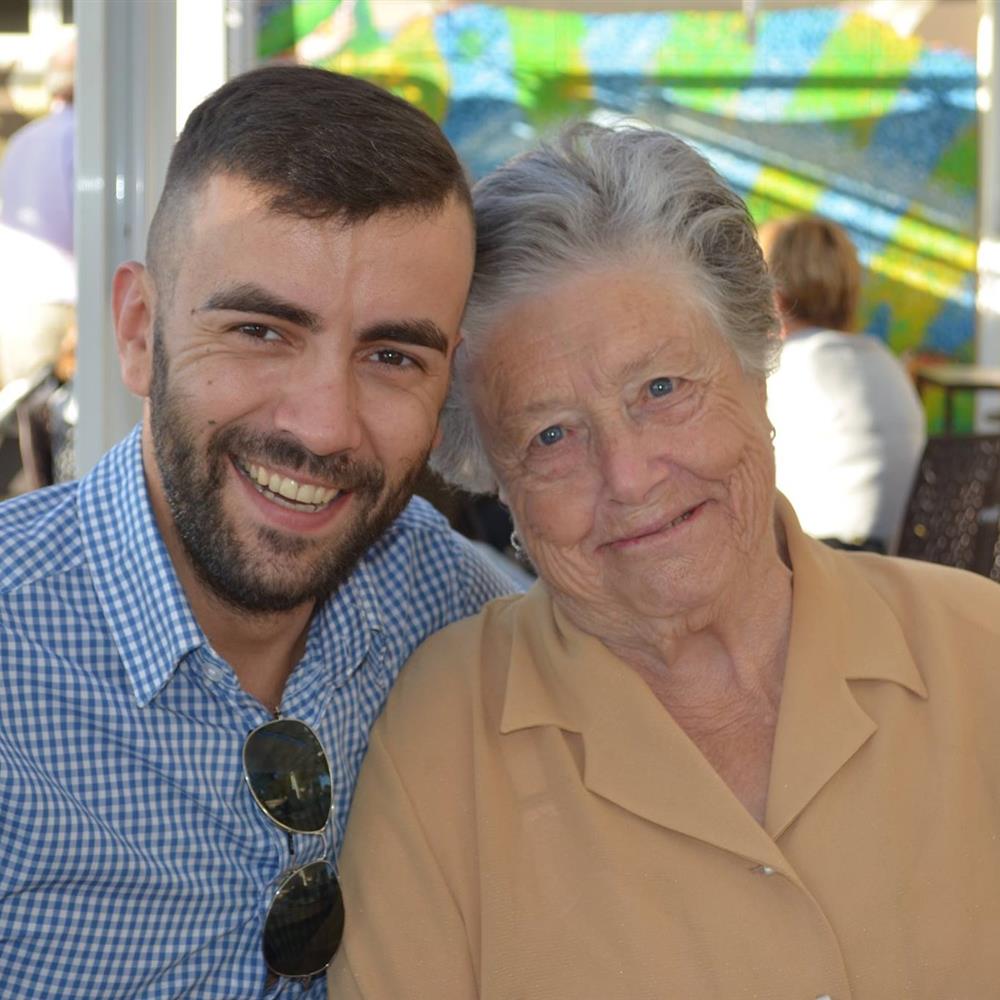 Voluntario/a para acompañamiento afectivo a personas mayores en vigo