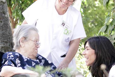 Necesitamos voluntarios/as para acompañamiento a personas mayores en domicilio