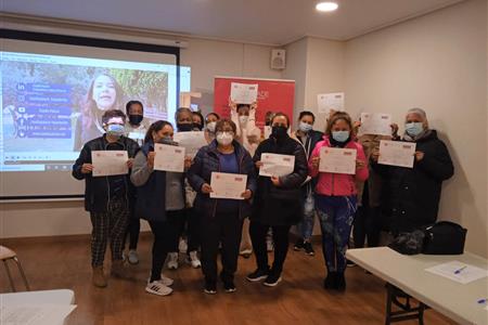 Voluntariado en programa aporta - ¡buscamos mentores/as! forma parte del programa aporta