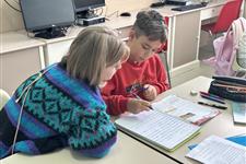 Voluntariado en proyectos socioeducativos (apoyo escolar y refuerzo educativo)