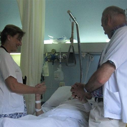 Acompañamiento a pacientes en el hospital santa lucía 