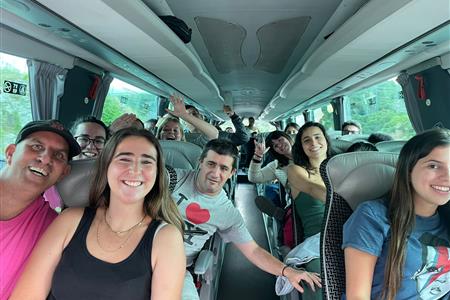 Voluntariado con personas con discapacidad intelectual en programas de vacaciones de 8 días