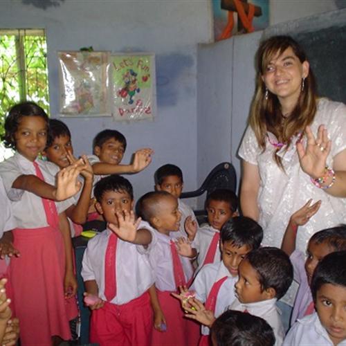 Voluntariado y curso práctico de  cooperante internacional en india dentro del mismo proyecto