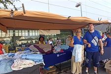 Voluntariado en puesto mercadillo chipiona