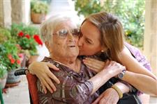 Voluntariado con personas mayores en domicilio y residencias
