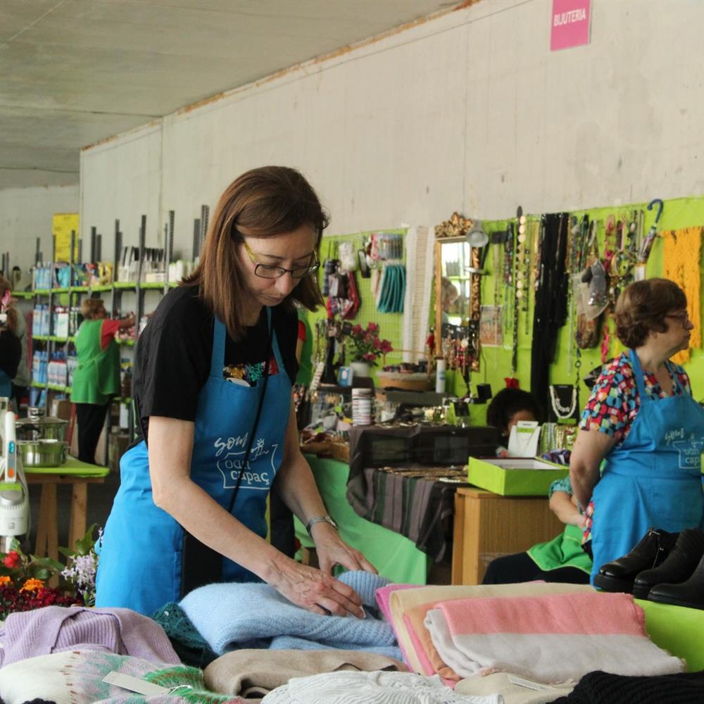 Voluntariado para la 22 edición del mercado solidario en badalona