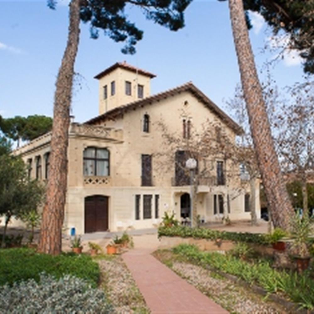 Activitat de conversa (competència lingüística) en castellà i/o català