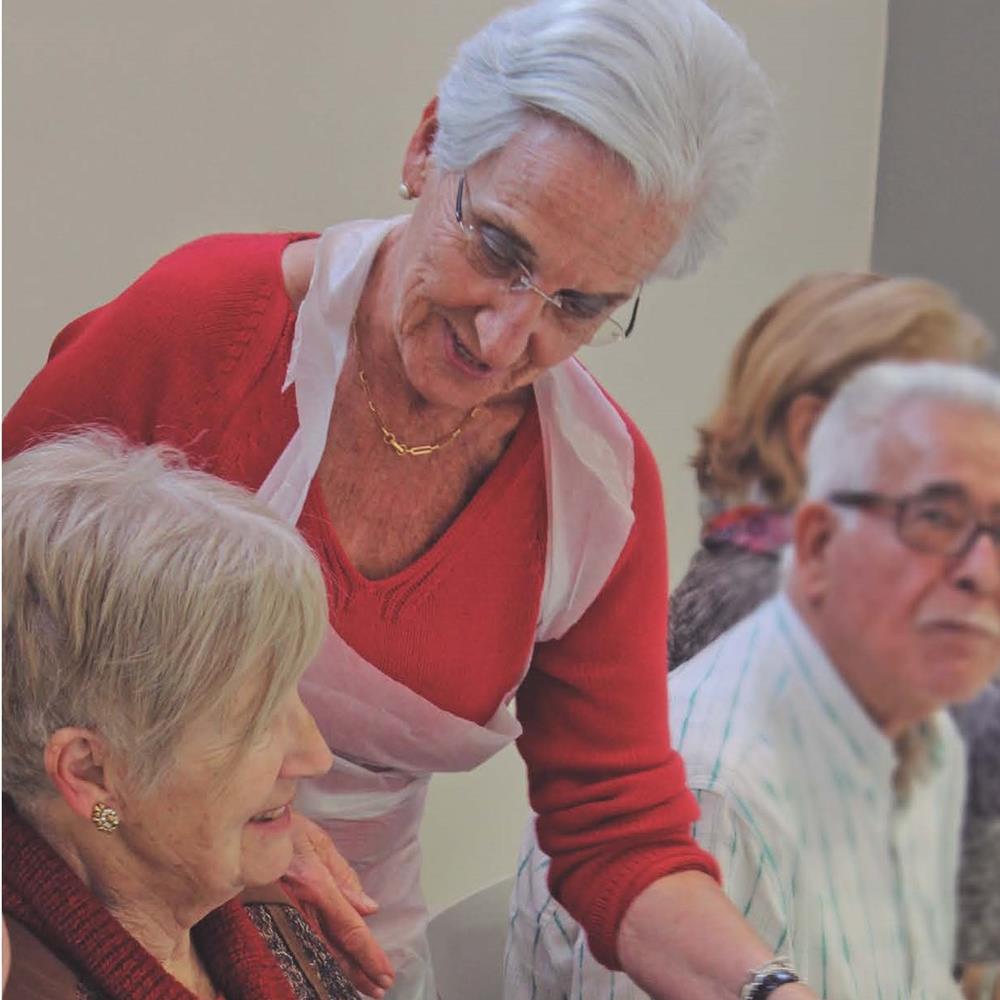 Dinars en companyia gent gran a barcelona la verneda