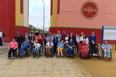 Actividades semanales socioculturales y de ocio para personas con discapacidad física.