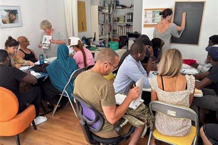 ¡Este verano contamos contigo! acompaña a jóvenes migrantes en situación de vulnerabilidad.