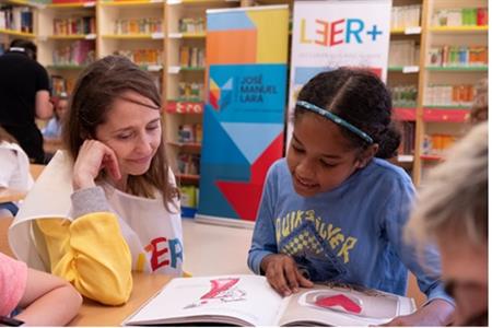 Acompañamiento lector a escolares en sevilla