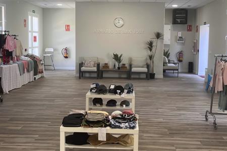 Voluntariado para la gestión de tienda solidaria en fundación instituto san josé