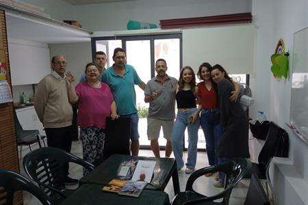 Docente para taller de escritura creativa para personas con trastorno mental