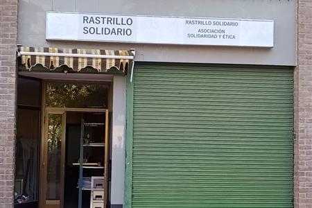 Ordenamiento rastrillo solidario en zaragoza