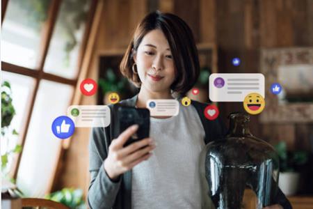 Voluntariado tomillo: comunicación en redes sociales para proyecto de talento joven y creatividad