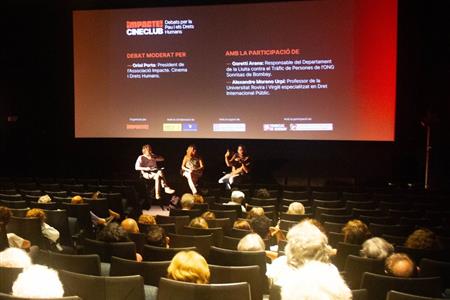 Voluntarios/as para cineclub impacte! debates por la paz y los derechos humanos