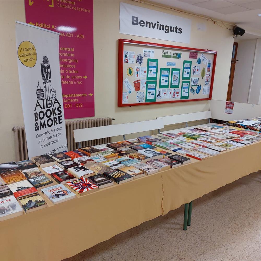Voluntariado librerías aida books en ferias de castellón y alrededores