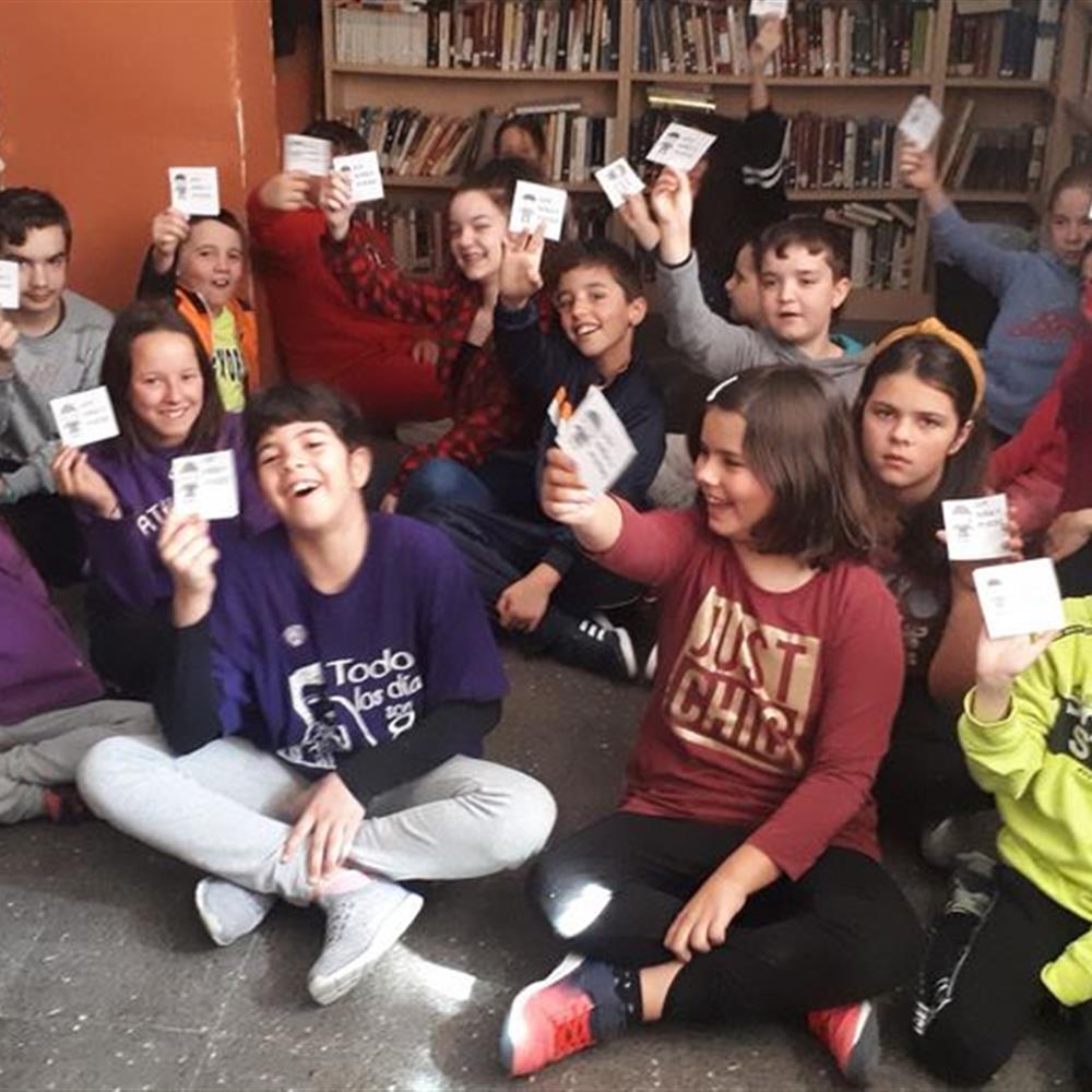 Voluntariado presencial: apoyo escolar para primaria y secundaria (vallecas)
