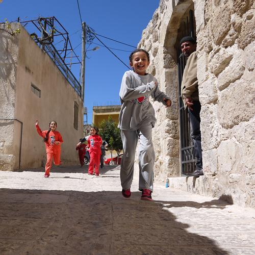 Intervención educativa con menores en situación de conflicto armado. palestina