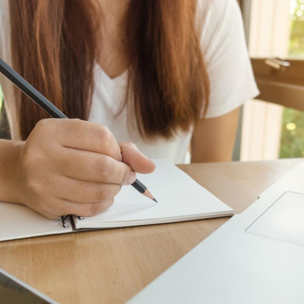 Reforç acadèmic per a joves extutelats