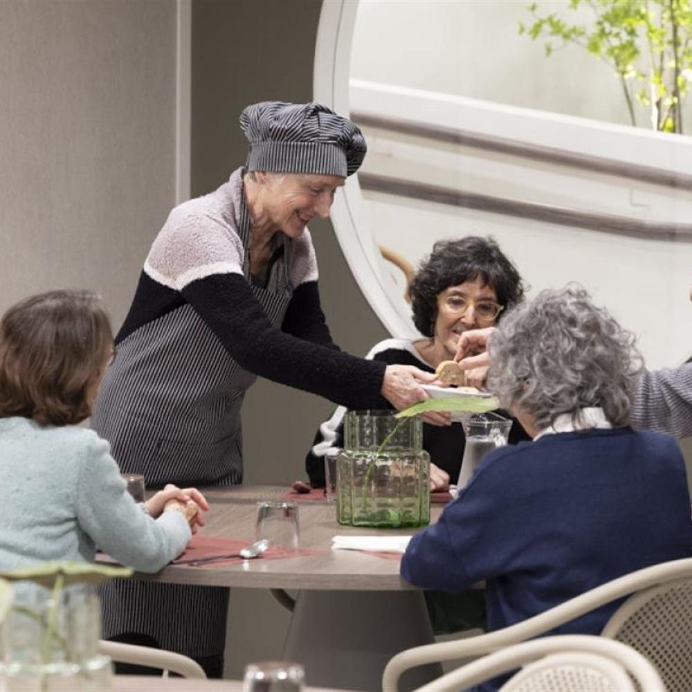 Servei de dinars - espai verneda