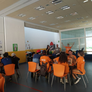 Voluntario/a para colonias urbanas de verano con juventud