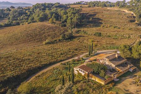 Buscamos voluntarios/as para diversos trabajos agrícolas en la roca del valles.