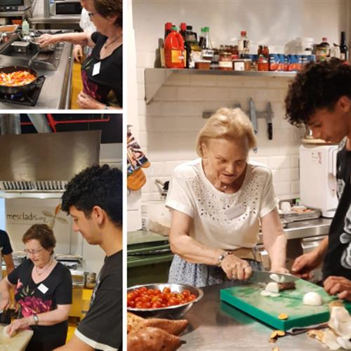 Cocina e idioma con jóvenes migrantes