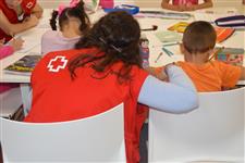 Voluntariado de acompañamiento a infancia vulnerable en madrid - distrito usera