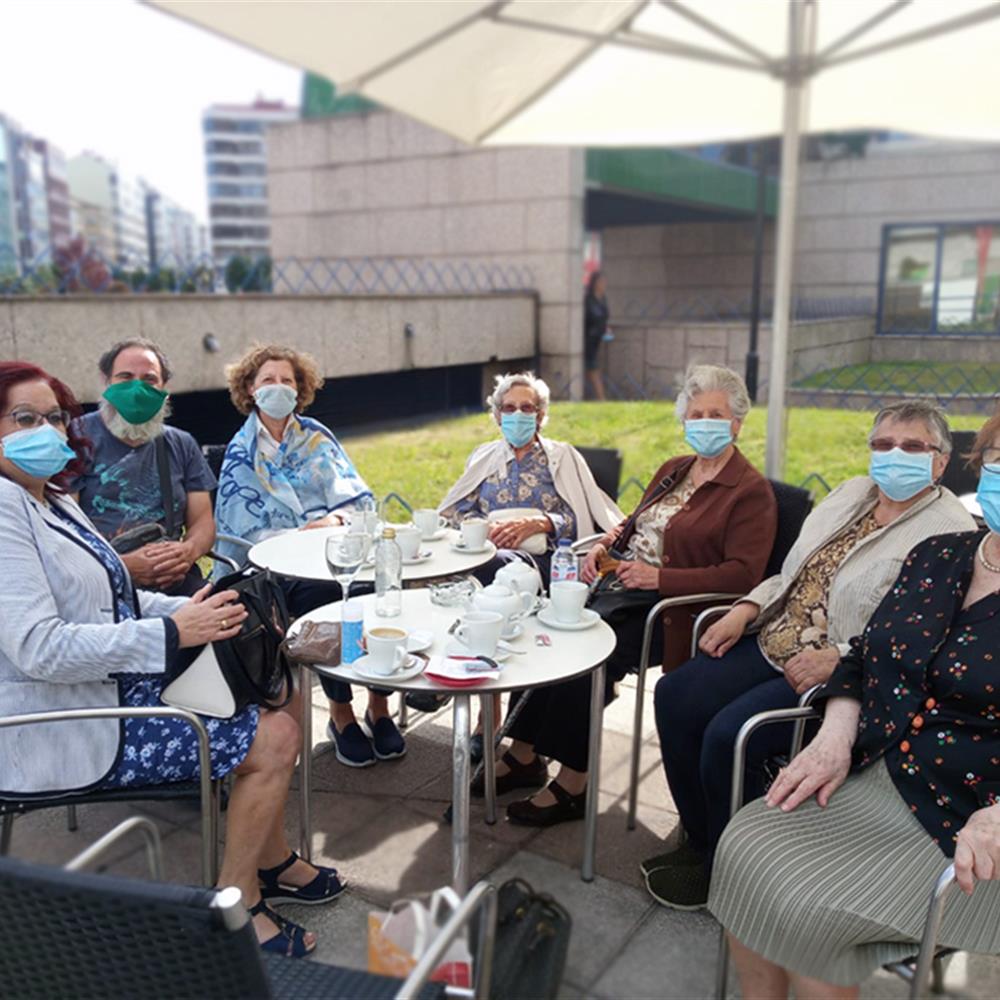 Voluntariado para acompañamiento afectivo con personas mayores en alicante