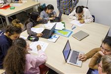 Reforç educatiu a joves de secundària