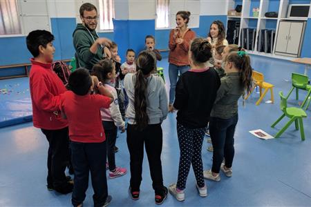 Deportes en escuela matinal