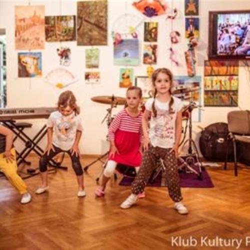 Sve centro cultural en Polonia - duración 5 meses
