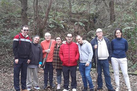 Voluntariado con  personas con discapacidad intelectual en grupo de multideporte en bilbao
