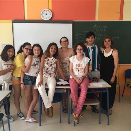 Profesor/a voluntario/a para el área "la palabra" de campus promete madrid - #verano2020