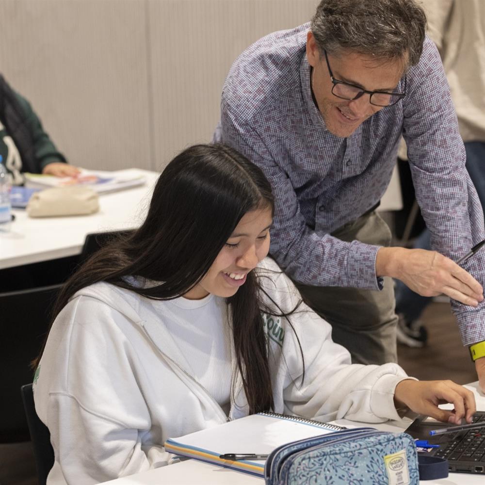 Voluntariat per a projectes educatius amb infants, adolescents i joves -  curs 2025 - 2026