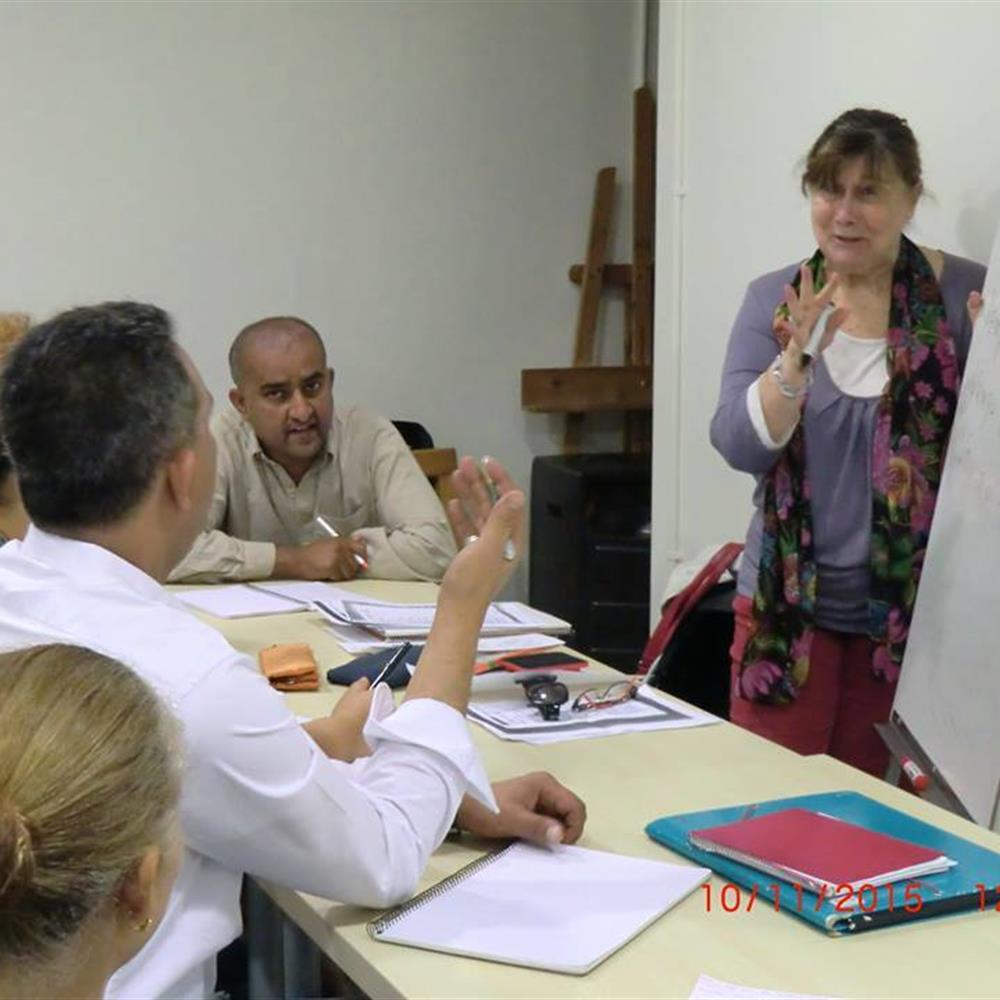 Voluntaris per a classes de català a persones d'origen estranger