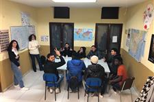 Clases de español para personas migrantes (adultos y niño/as) y alfabetización