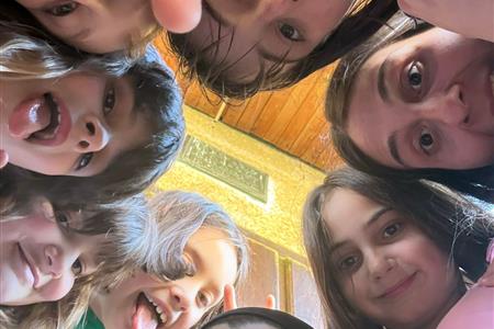 Monitor/a voluntario/a do grupo de pícaras (8-9 anos) en seteportas-altair