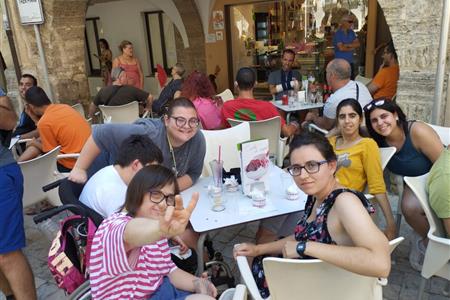 ¡Únete como voluntario en fundat y marca la diferencia!