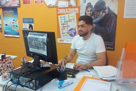 Apoyo educativo en inglés para superar la prueba de acceso a la eso con alumnado gitano en valencia