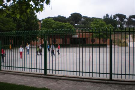 Apoyo escolar para niños y niñas en el barrio de las delicias de valladolid